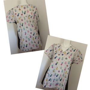 Woman's medium Divine Scrubs top